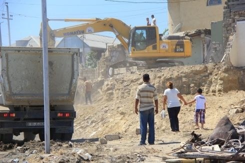  Bakının bu ərazisi plana DÜŞDÜ: Söküntü işləri BAŞLADI - VİDEO 