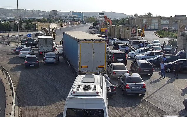  Bakının cənub girişi BAĞLANDI - FOTO 