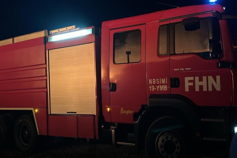  Bakıda güclü yanğın başladı: partlayış səsləri eşidilir - FOTOlar 