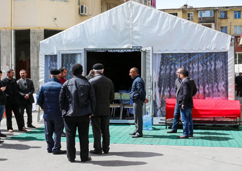  Azərbaycanlı məşhurun 18 yaşlı qardaşı oğlu DÜNYASIN DƏYİŞDİ - FOTO 